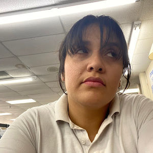 Meet your Posher, Rebecca